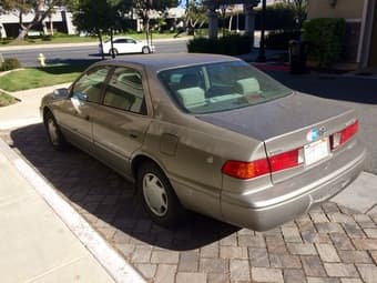 Toyota Camry 2000 1