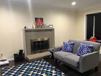 Downtown MTV, Private 1B/1B in remodeled 3B/2B home. Avail 11/15 3