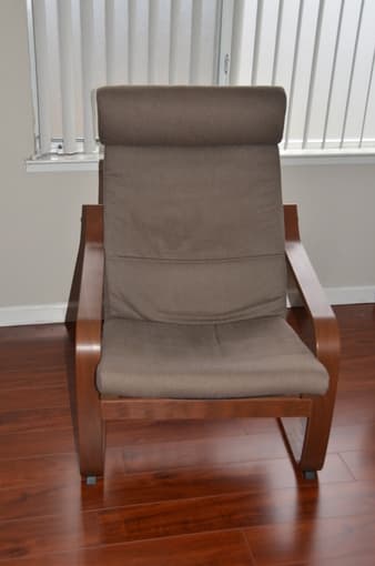 Selling POÄNG armchair 1