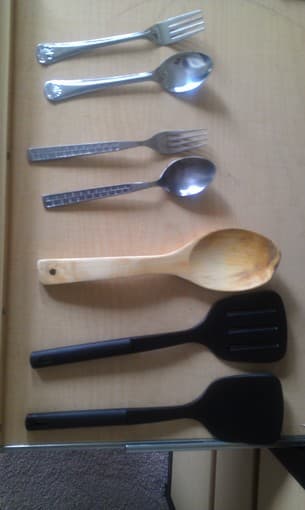 Lots of household items available for good prices 3