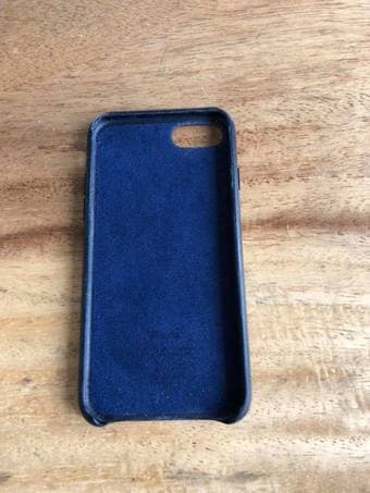 Silver iPhone 7 factory unlocked 32GB (with small crack) 3