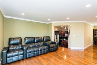 room in Burlingame 3