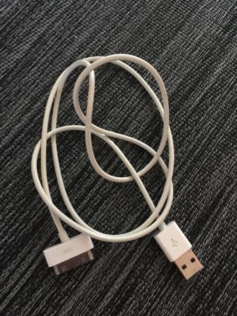 Cable, connectors & charges 1
