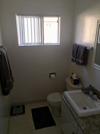 Private bedroom with bathroom in 2bd/2br Menlo Park 15-Dec/14-Jan 3