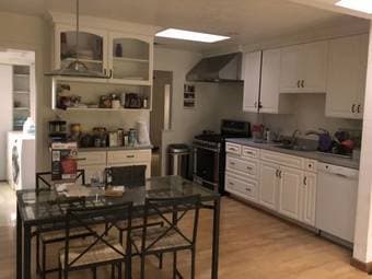 1BR room available in a 4BR Apt in Palo Alto - $1,400 2