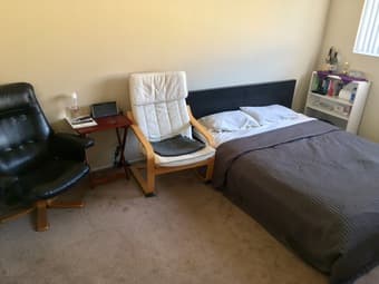 Private bedroom with bathroom in 2bd/2br Menlo Park 15-Dec/14-Jan 1