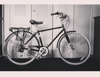 PUBLIC V7 Bike 1