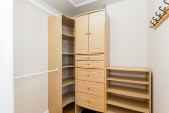 Looking for a new roommate ASAP! - 1,090 in Burlingame 3