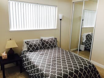 Furnished room, walk to downtown RWC, sublet 12/23/17 to 2/7/18 1