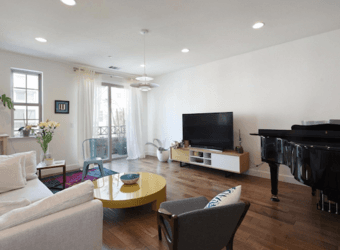 3 Bedrooms in Menlo Park 2