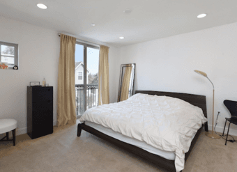 3 Bedrooms in Menlo Park 3