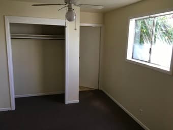 Community house looking for a new housemate - PRIVATE LIVING ROOM 3