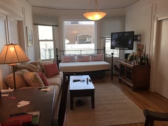 Cow Hollow Bedroom for Rent in January 1
