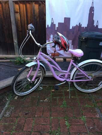 A Women's Bike 1