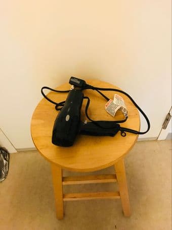 new fodable chair, lamp, hair dyrier 3