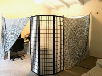 Furnished & clean livingroom in PA 5 mins from Stanford Jan 1st 1