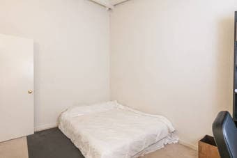 Furnished & clean private room 5 minutes from Stanford Jan 1st 2