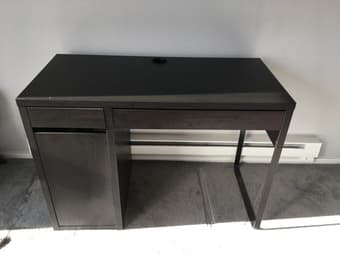 Study Desk from Ikea in good conditions 3