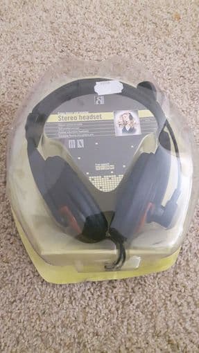 Headphone set - original packing 1