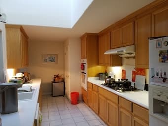 Private Room in beautiful Palo Alto neighborhood - available 1/12 3