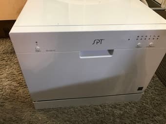 Countertop Dishwasher in Great Condition 1