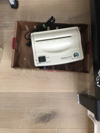 Electronic paper shredder / crosscut 2
