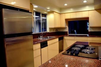 Awesome co-living house looking for a new roomie! 7br/4ba - $1,600 2