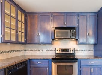 Join our chill house in South San Francisco 2