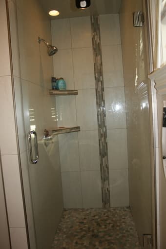 A detached unit (bedroom plus full bath) available for rent Feb 1st 3