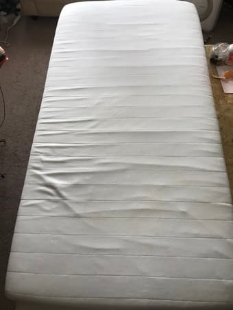 Twin bed and box-spring (IKEA) 1