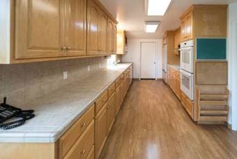 Be our roommate -- $1,450 2