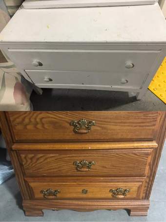 免费处理家具，需自己来拉 free furniture 2