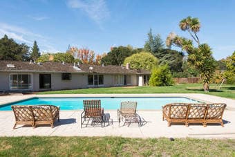 Sublet room in beautiful 1 acre estate available 1
