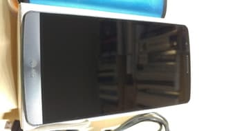 LG G3 used smartphone with many accessories, ATT (Excellent condition) 2