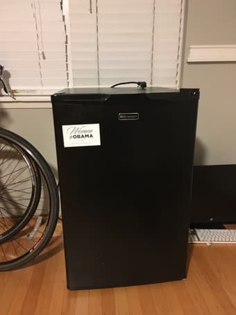 Emerson minifridge 1