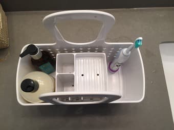 bathroom organizer tote 1