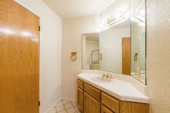 Community house looking for a new housemate 3