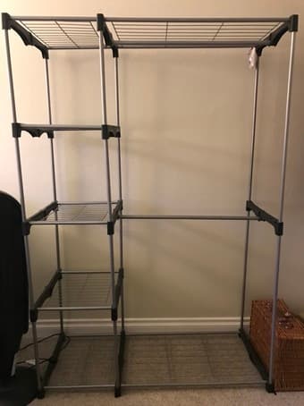 sell my like new clothes rack 1