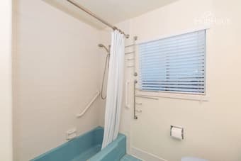 Room for rent in our 7 BD home! 3