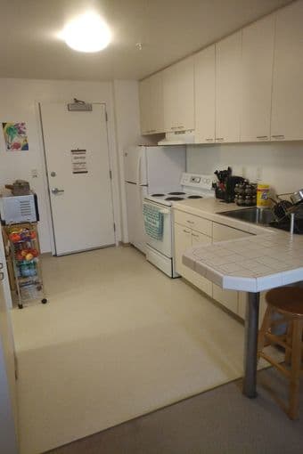 Sublet from March 8 to September 23 1