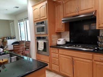 Great location? Social housemates? Room available mid-Feb! 2