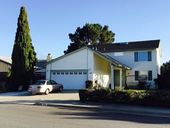 Master bedroom perfect for couples in Redwood city 1
