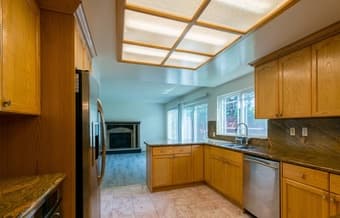Join our chill house in Redwood City 1
