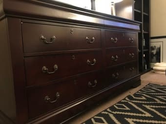 Dresser with mirror 3