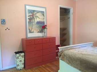 Furnished Room in Menlo Park Available Mar 1 3
