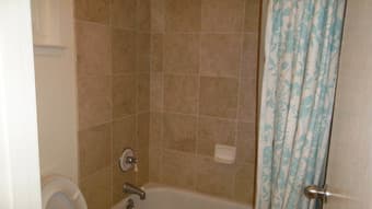 Be our roommate -- $1,475 3