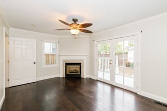 AWESOME roomie needed in our big Santa Clara home!$400 OFF FIRST MONTH 3