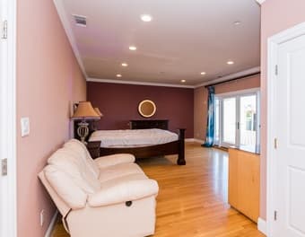 Community House looking for a new roommate 2