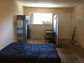 客厅[QUIET LIVING ROOM] in a 2B1B Apt in Mountain View from April 1 2