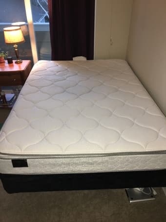 Full size mattress + box spring 1